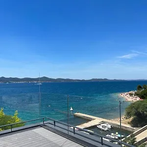 la-vista-suites.hotelinzadar.com/